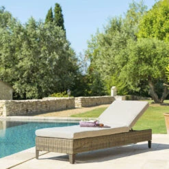 Lit De Piscine Malta Naturae