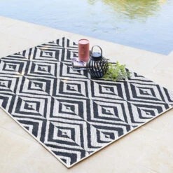 Tapis Extérieur Et Intérieur, Noir Et Blanc